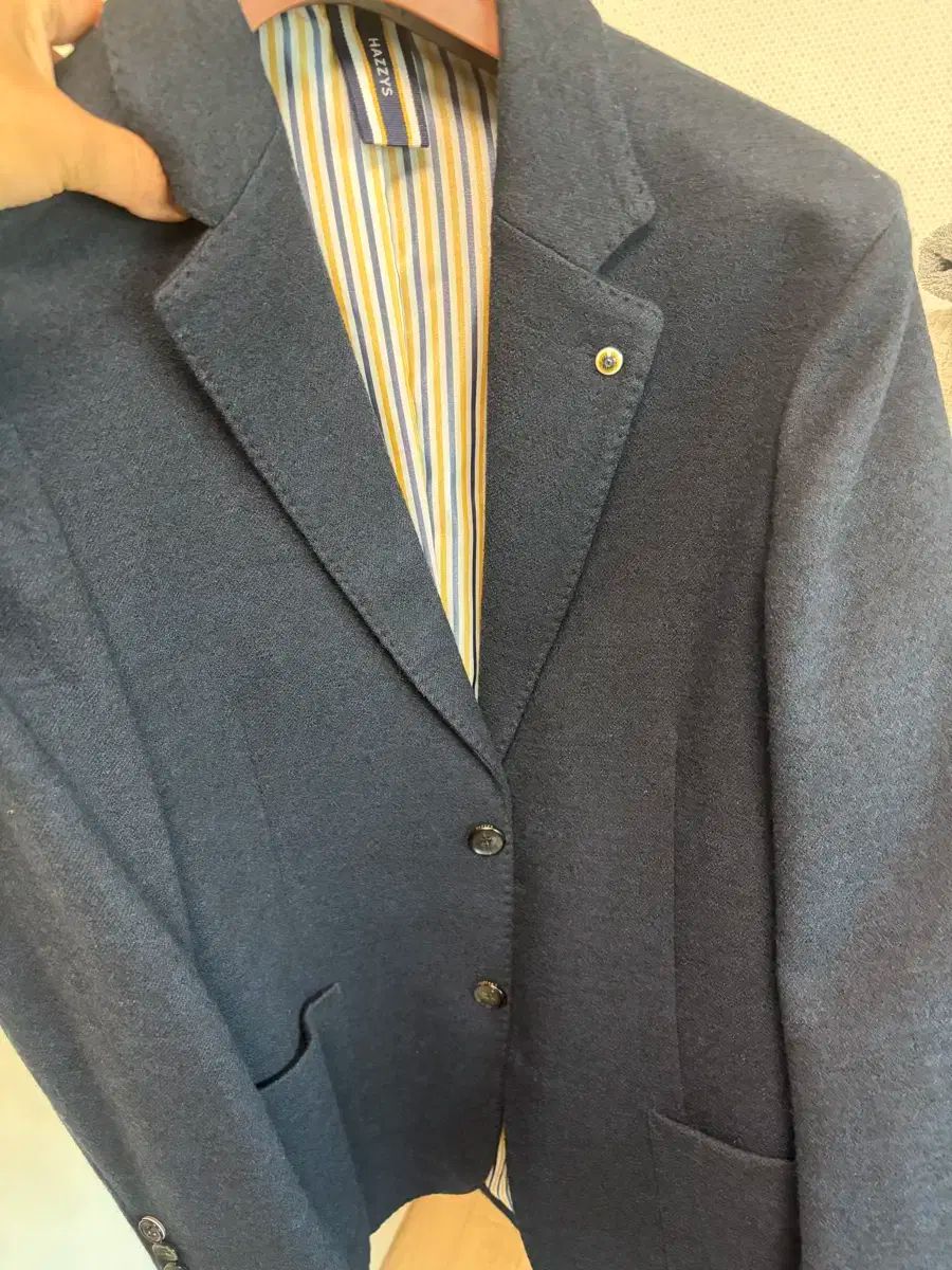 HAZZYS へジス メンズ用 冬 ジャケット サイズ 100