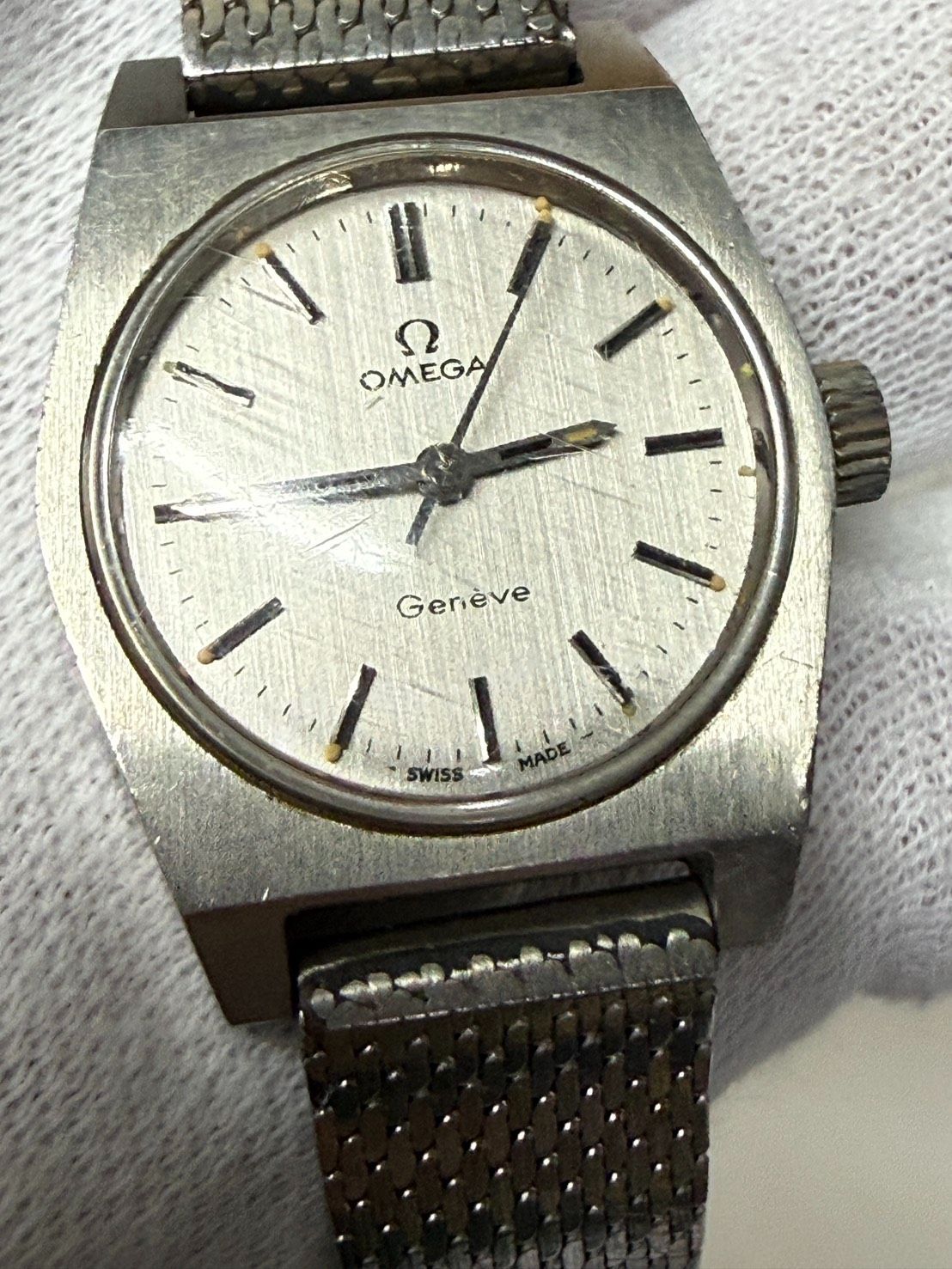 683 OMEGA 時計　手巻き　Genève ヴィンテージウォッチ　シルバー 683 OMEGA 時計 手巻き Genève ヴィンテージウォッチ シルバー 腕時計