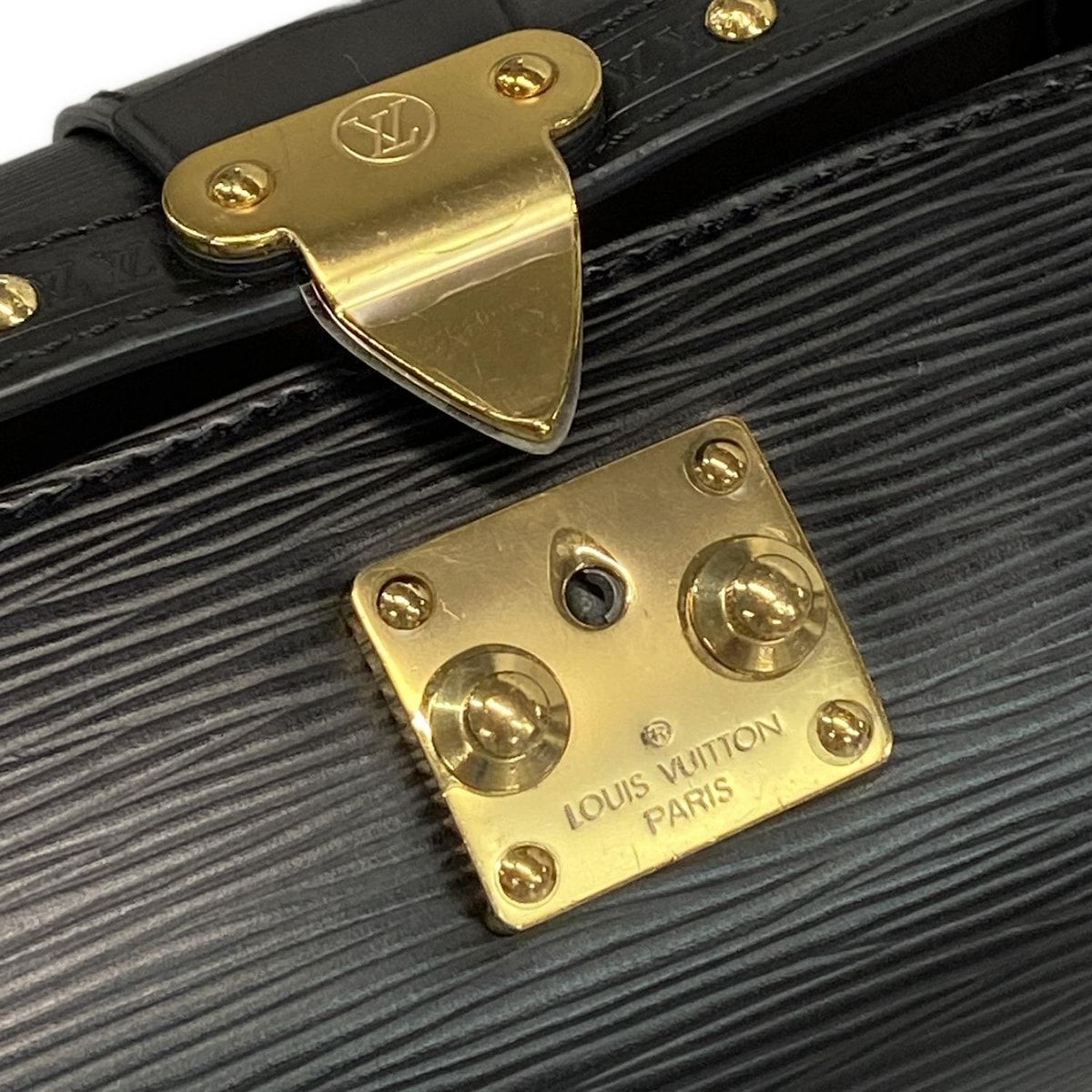 LOUIS VUITTON(ルイヴィトン) ショルダーバッグ エピ美品 パピヨン