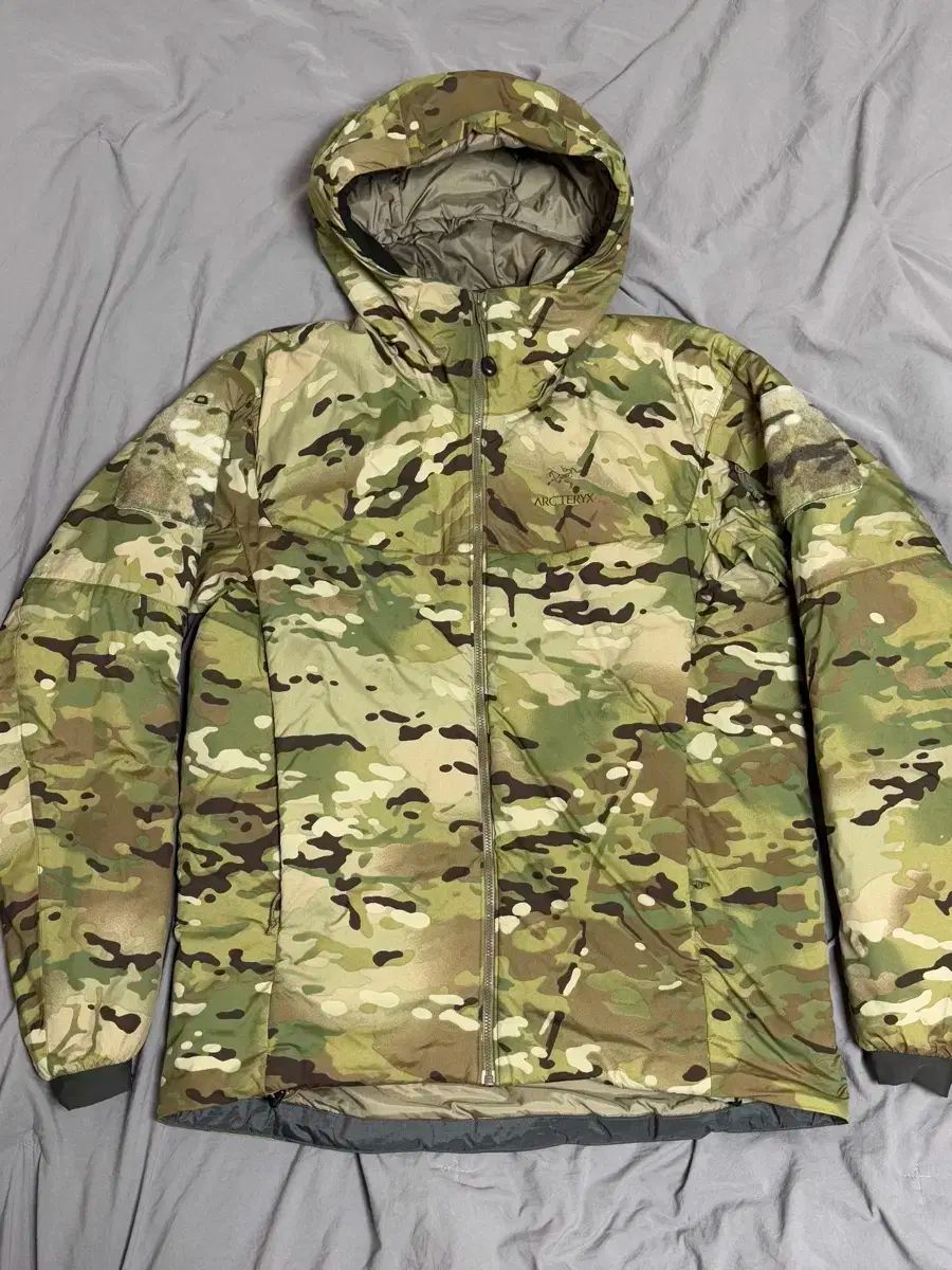 M アークテリクス リーフ コールド WX フーディー マルチカム