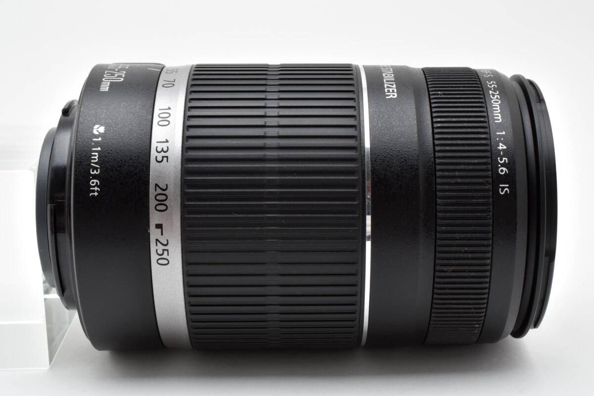 望遠ズームレンズ L44