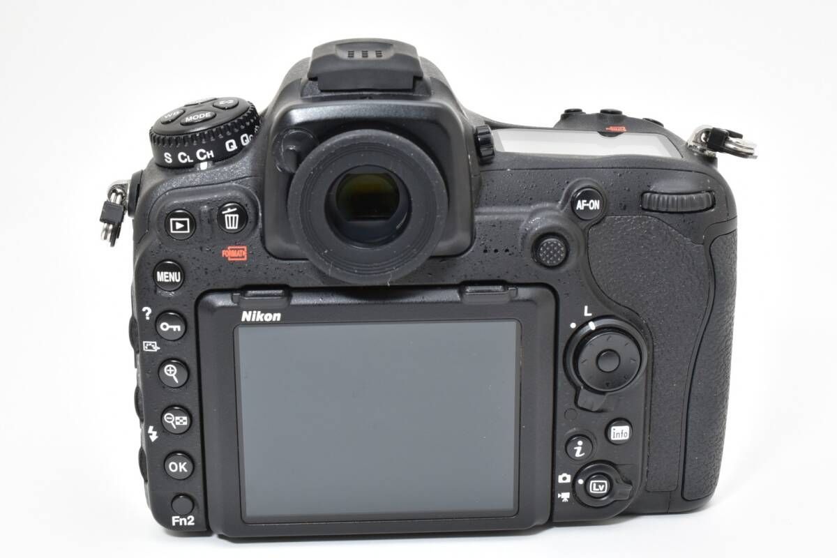 ☆極上品☆《ショット数4,288回 》ニコン NIKON D500 ボディ☆ YAM8899