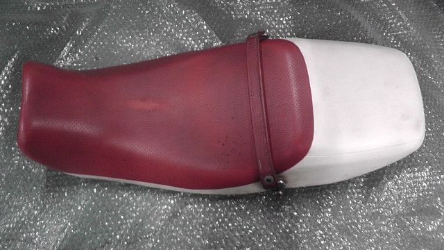 FTR 223 MC 34 1112 xxx の シート 汚れ