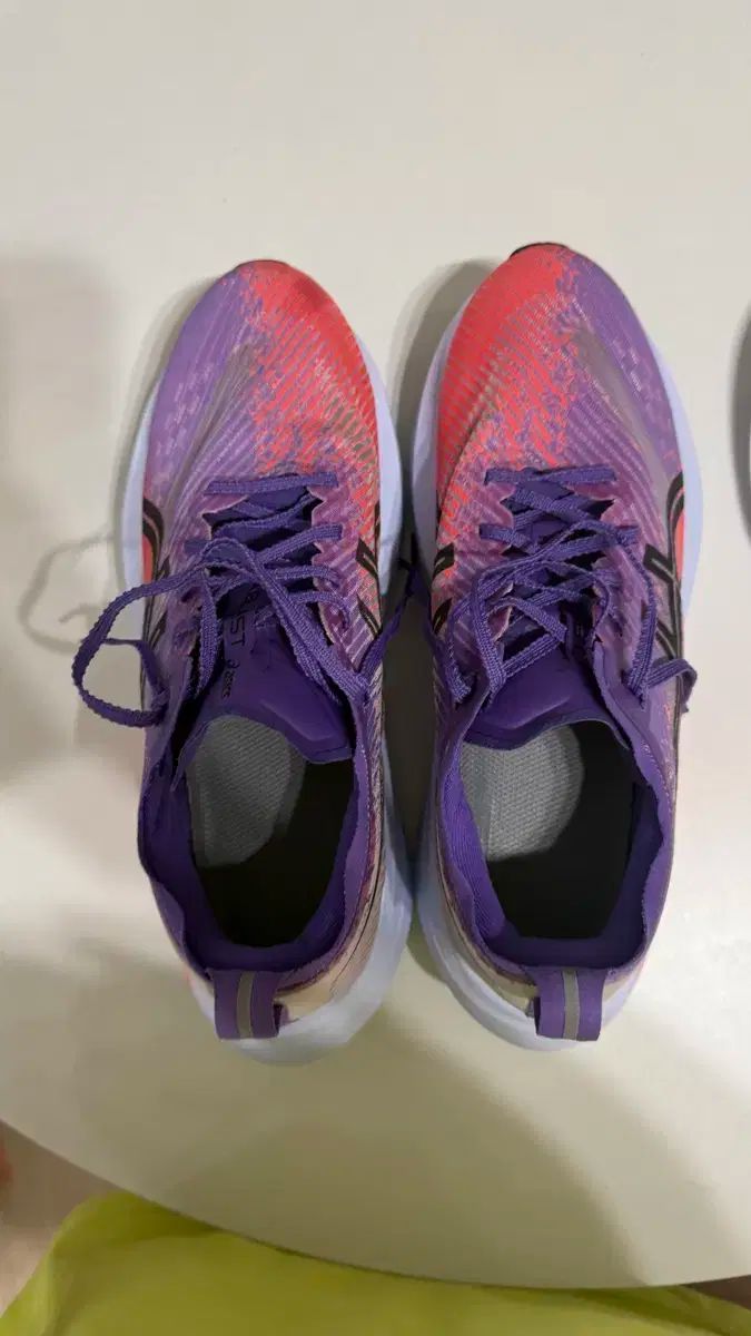 アシックス MEGA BLAST