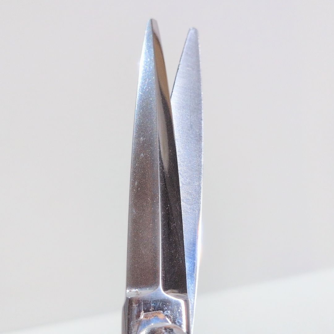 ナルトシザー ハイネッタ Z PAT 美容はさみ 散髪 全長16cm - メルカリ