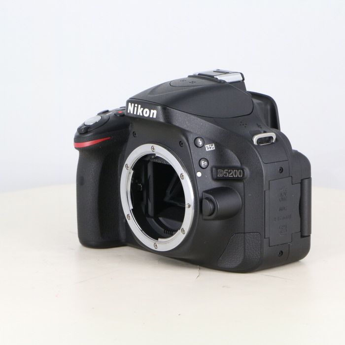 ニコン Nikon D5200 ボディ ブラック