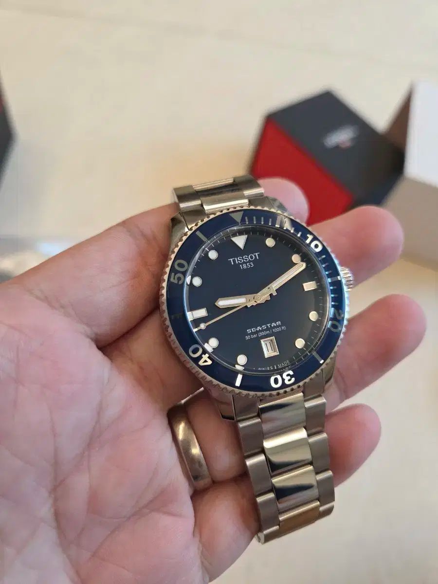 ティソ シースター 40mm クオーツ ブルー COLOR