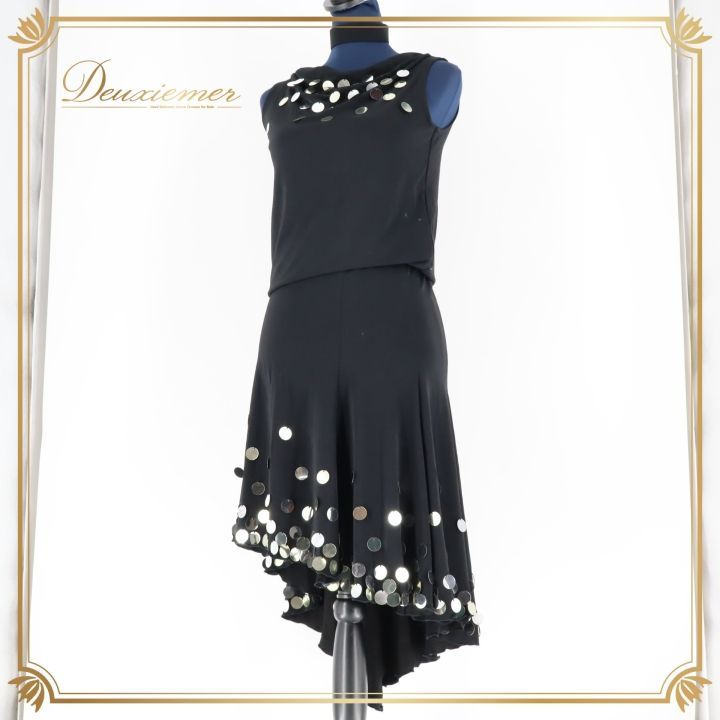 社交ダンス 衣装 チャコット Chacott ラテン ドレス ワンピース ラテンドレス 黒 パーティドレス パーティ 発表会 黒 無地 ブラック系 装飾 飾り ラテンダンス 衣装 女性用 ダンス衣装 スパンコール 伸縮性 おしゃれ シンプル 軽量