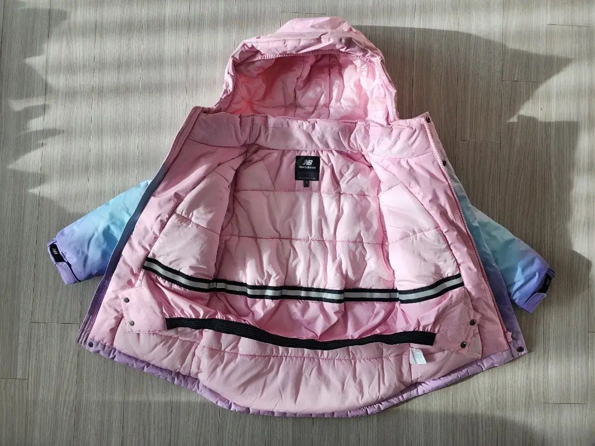  ニュー ンスキッズ スキージャケット ズボン 120 その他 ジャケット ブルゾン