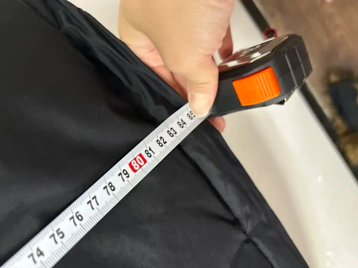 フード 取り外し