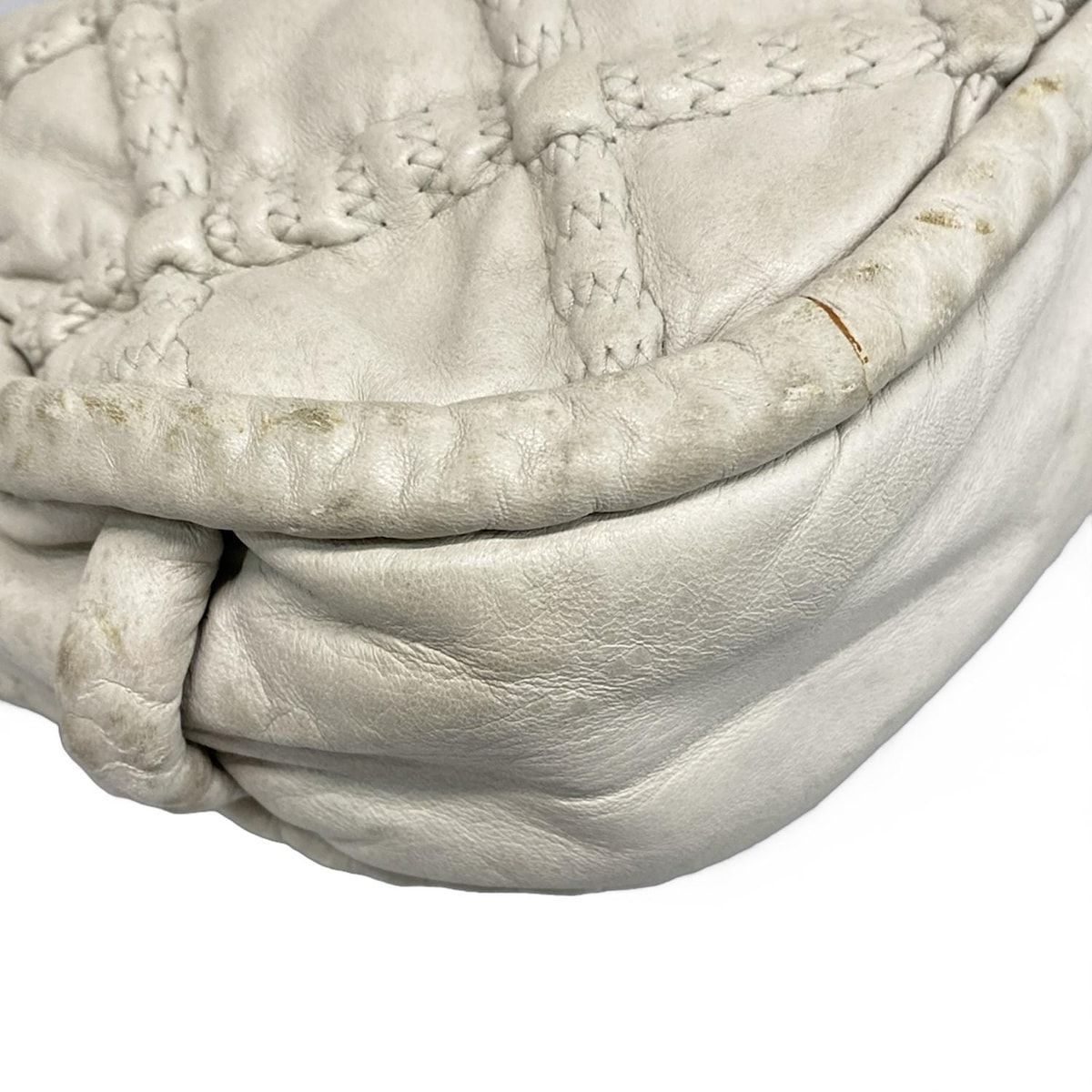 シャネル ハンドバッグ