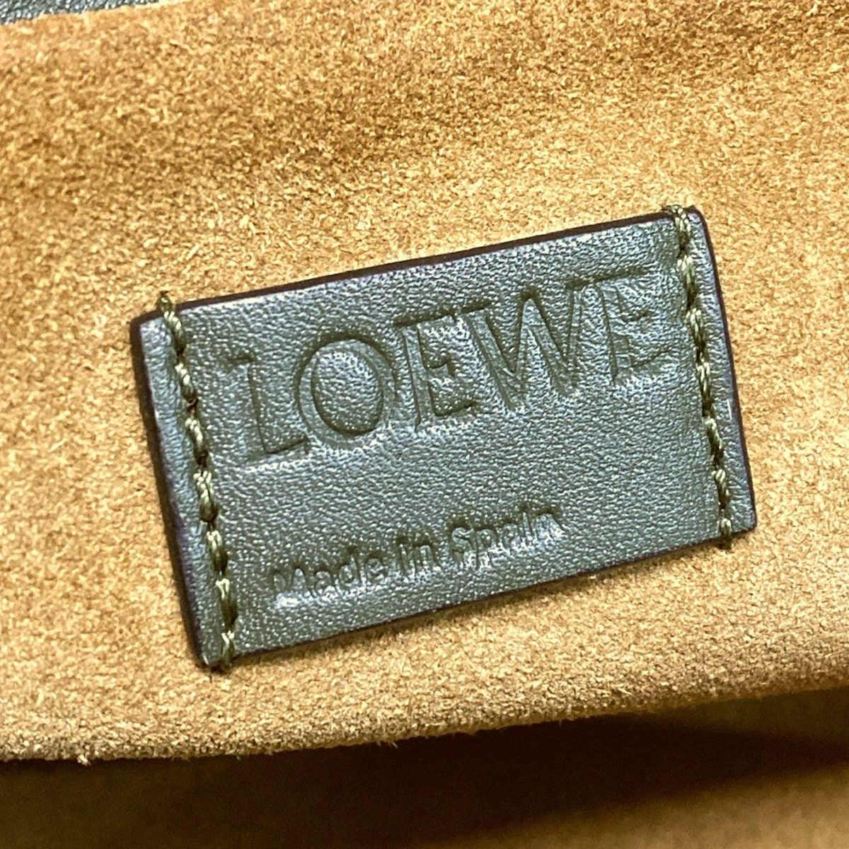 ロエベ クラッチバッグ