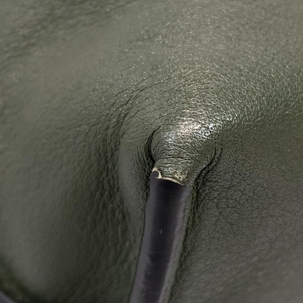 ロエベ クラッチバッグ