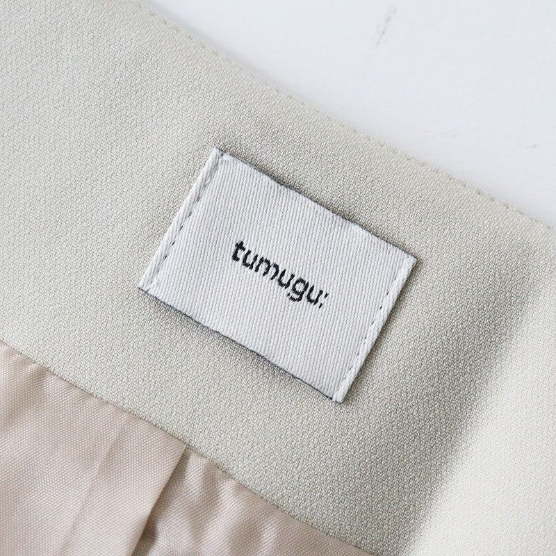 ハオリ トップス