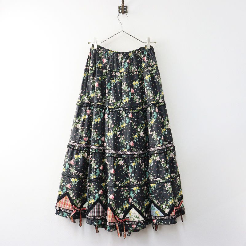 豪華 2018秋冬人気 ピンクハウス PINK HOUSE ルドゥーテ小バラのパッチワークスカート ブラック┃小花 薔薇 2400014676792