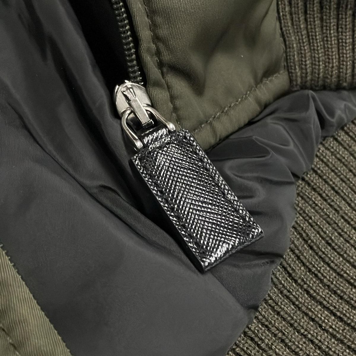 PRADA(プラダ) ブルゾン サイズ46 S メンズ SGA038 ダークグリーン  