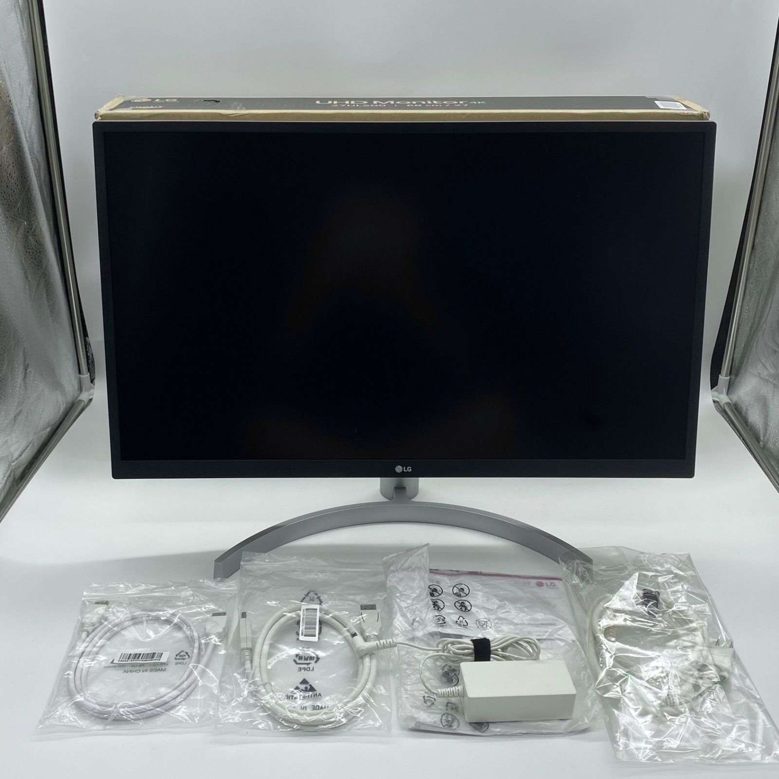 LG 27 UL 500-W 27インチ 4 K モニター 製