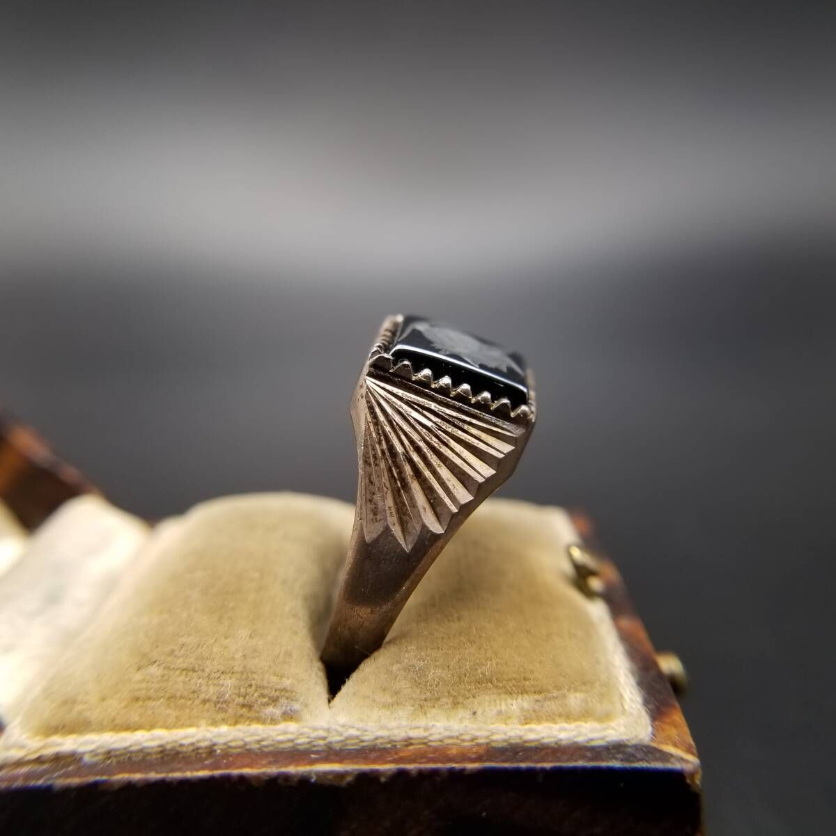 1988年 英国 ヴィンテージ ローマン騎士 インタリオ シグネット リング