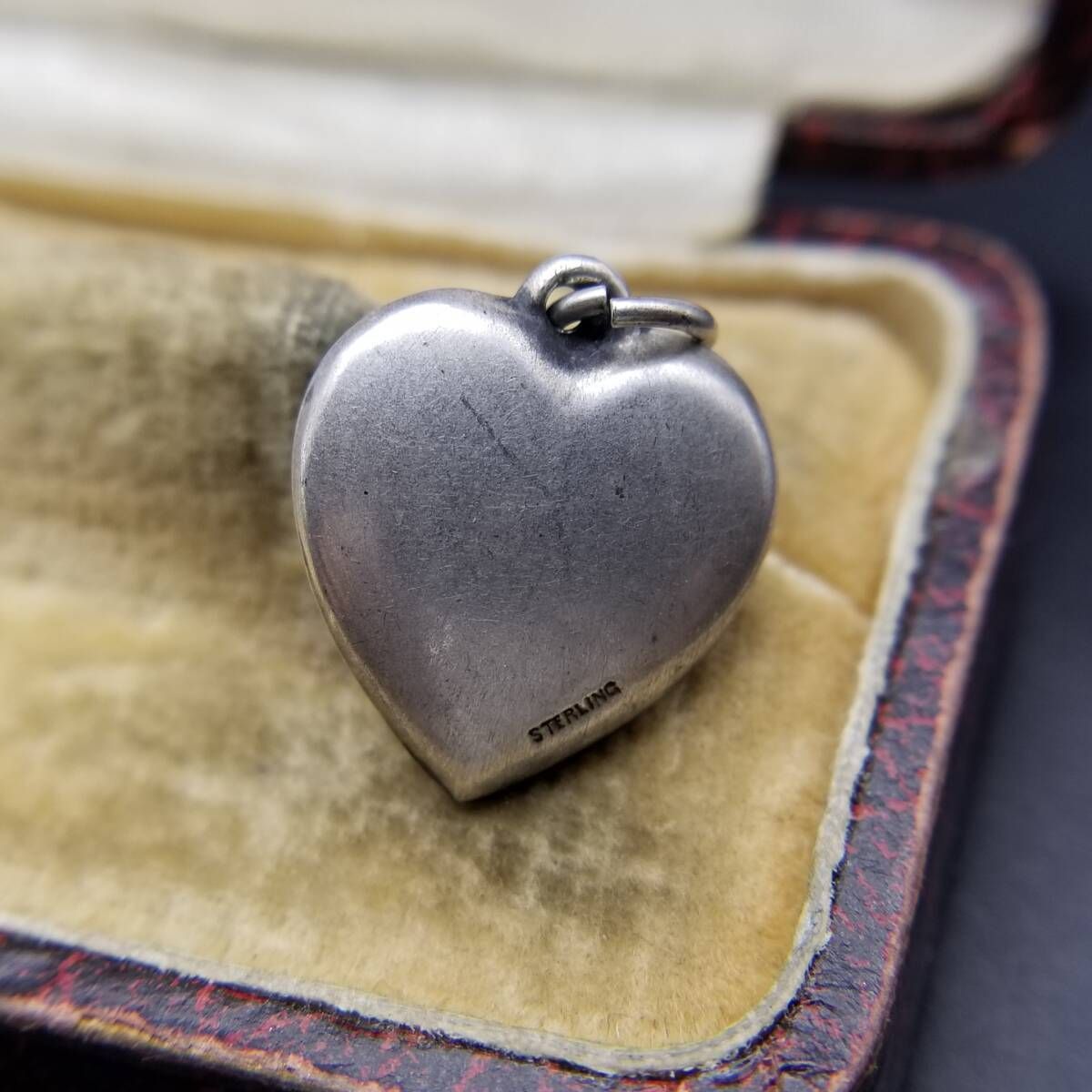 WWII期 ヴィンテージ スウィートハートジュエリー スターカット 青石