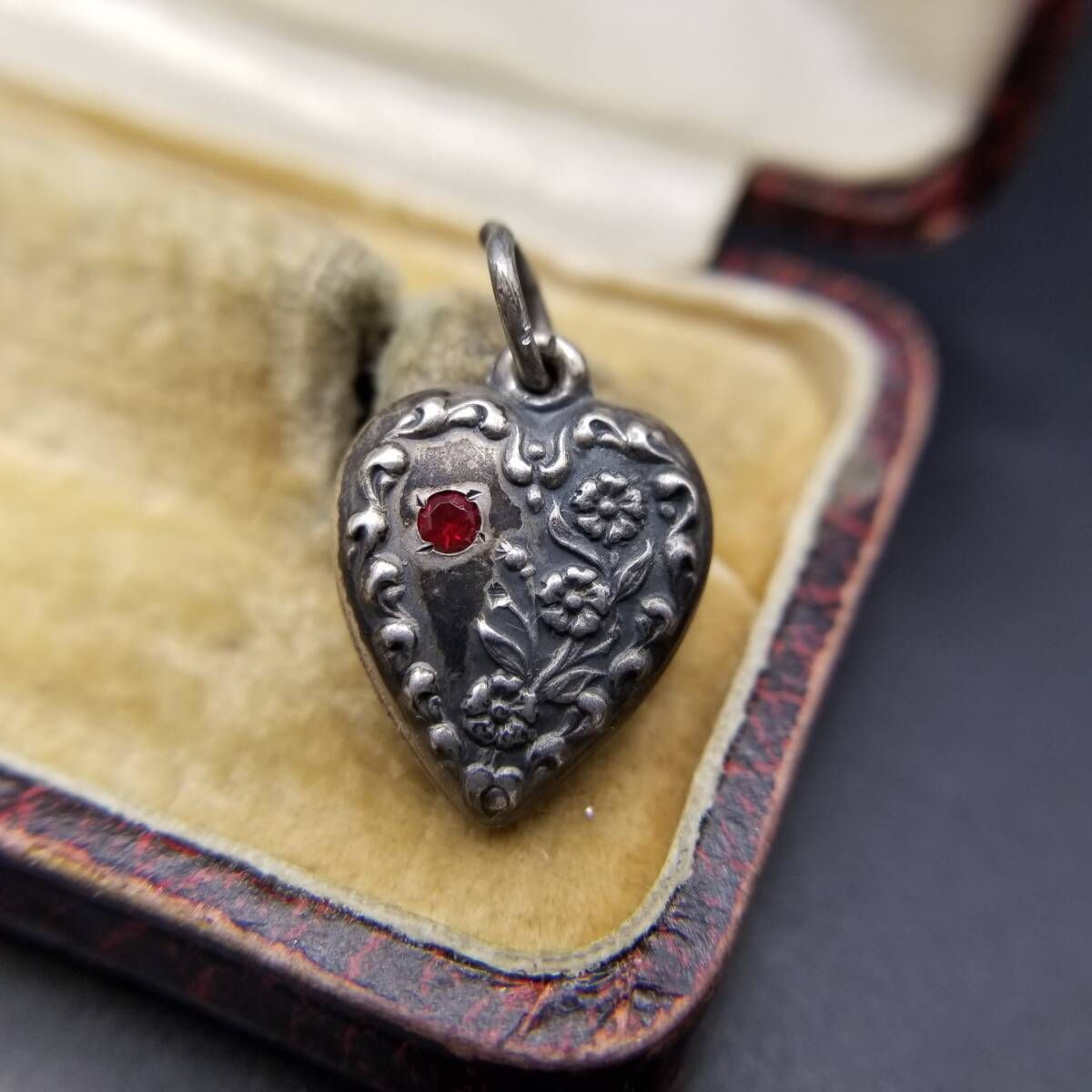 WWII期 ヴィンテージ スウィートハートジュエリー 3輪の勿忘草 チャーム 925 シルバー ペンダントヘッド 銀 ネーム彫金 Van Y25-D