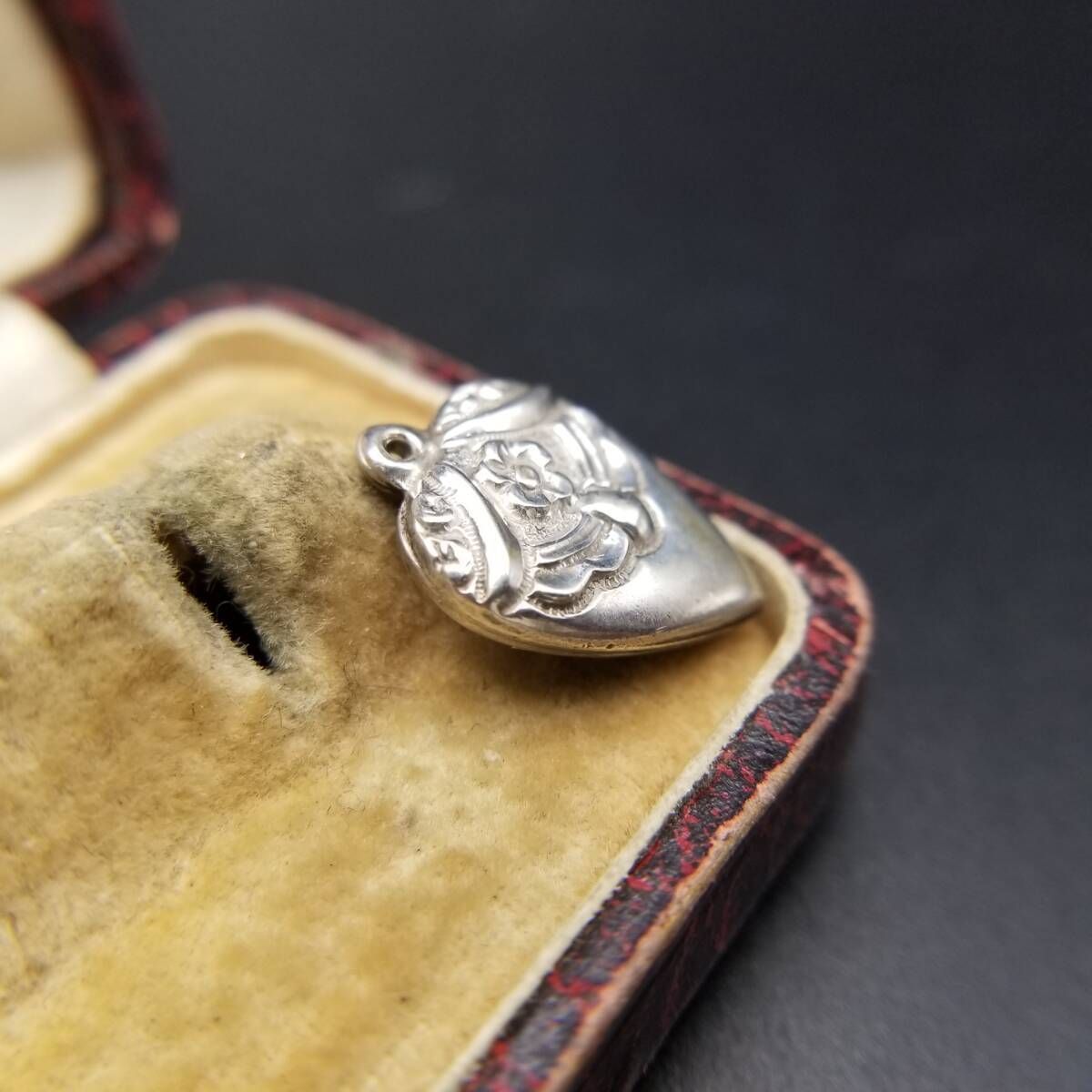 シルバー チャーム