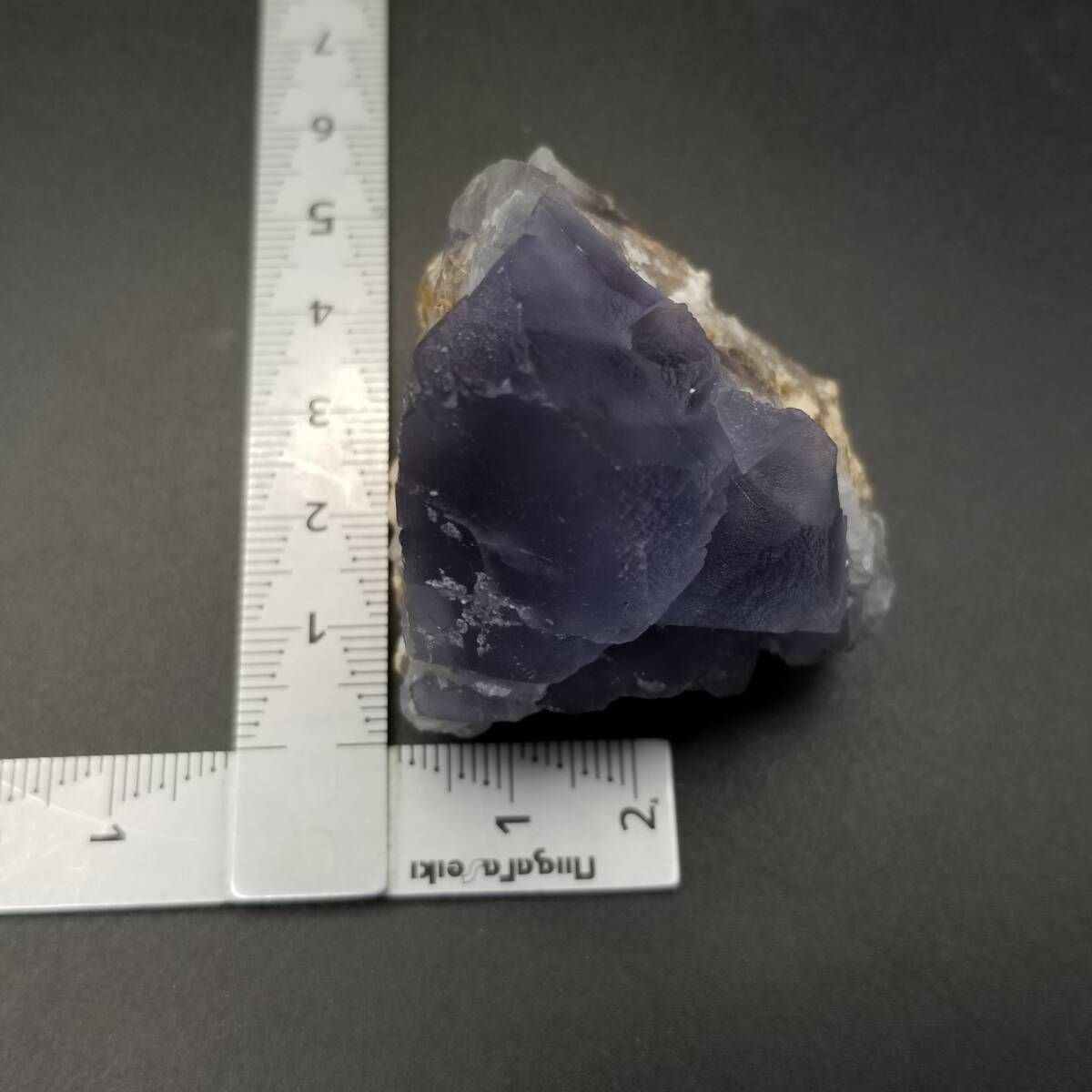 パキスタン産 フローライト 淡いブルー ラベンダー色 鉱物 原石 鉱石 