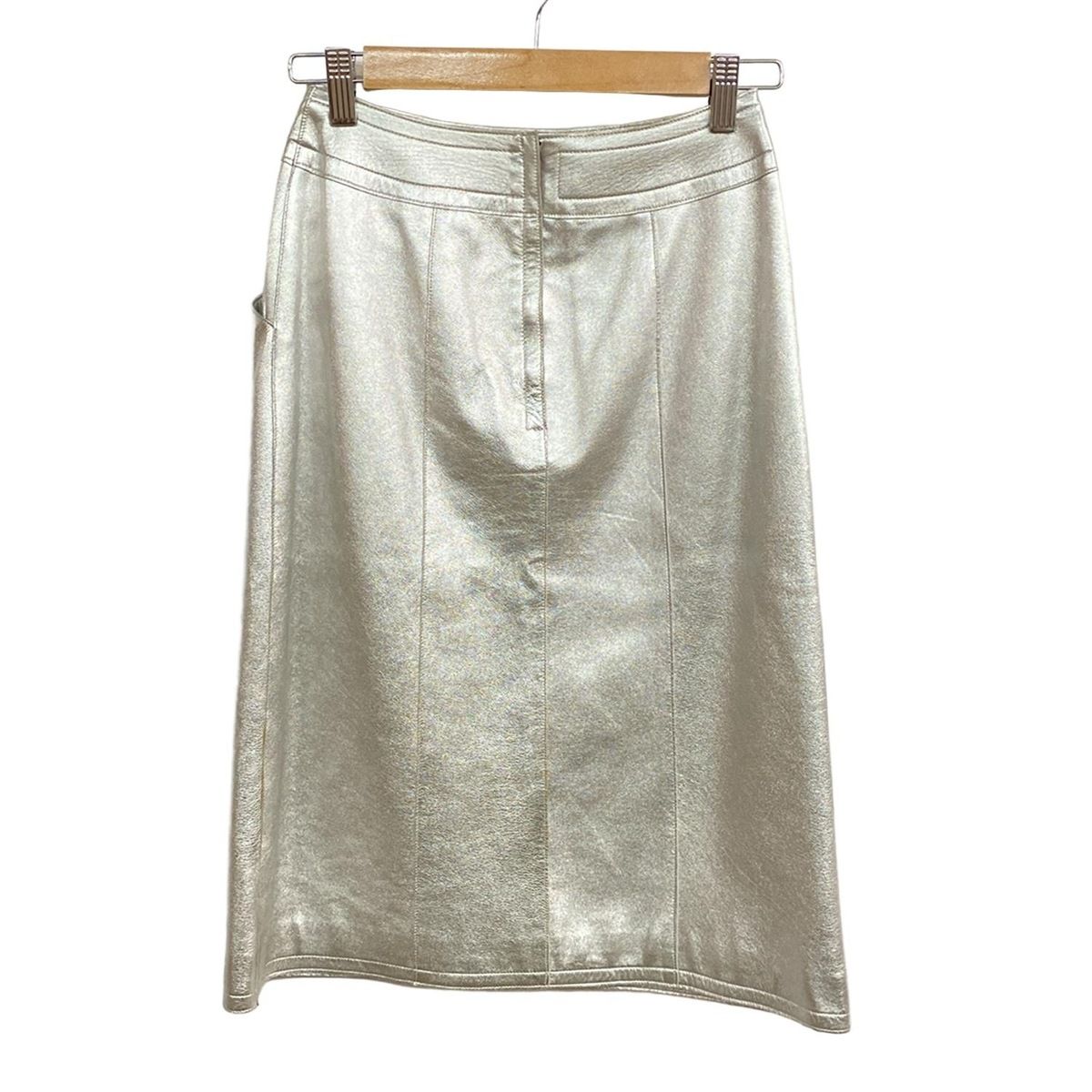 CHANEL シャネル スカート サイズ34 S レディース P14247 シルバー レザー ラムスキン