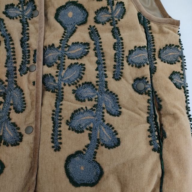 mina perhonen frost garden sa2246 サイズ38 刺繍 ダウンベスト