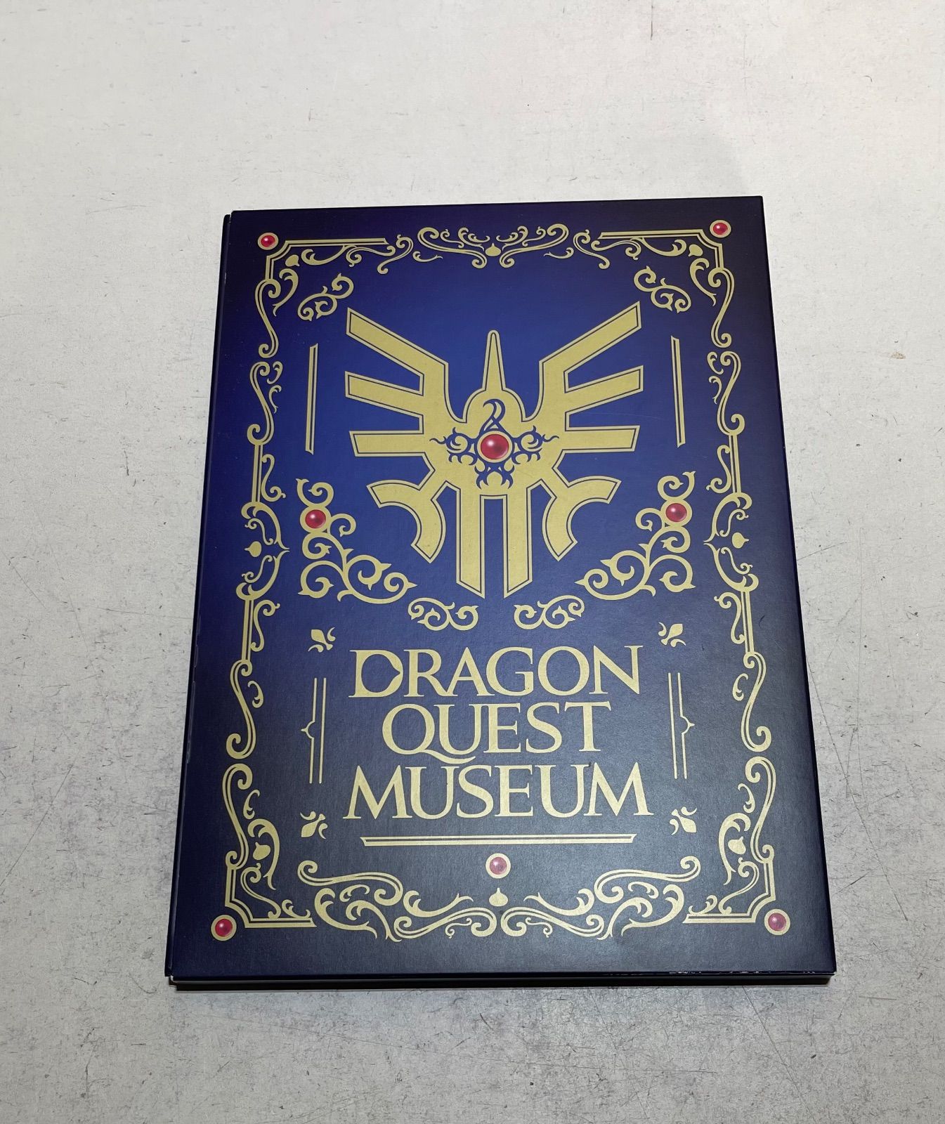 ドラゴンクエスト ミュージアム 30周年記念 公式図録 特装版 - メルカリ