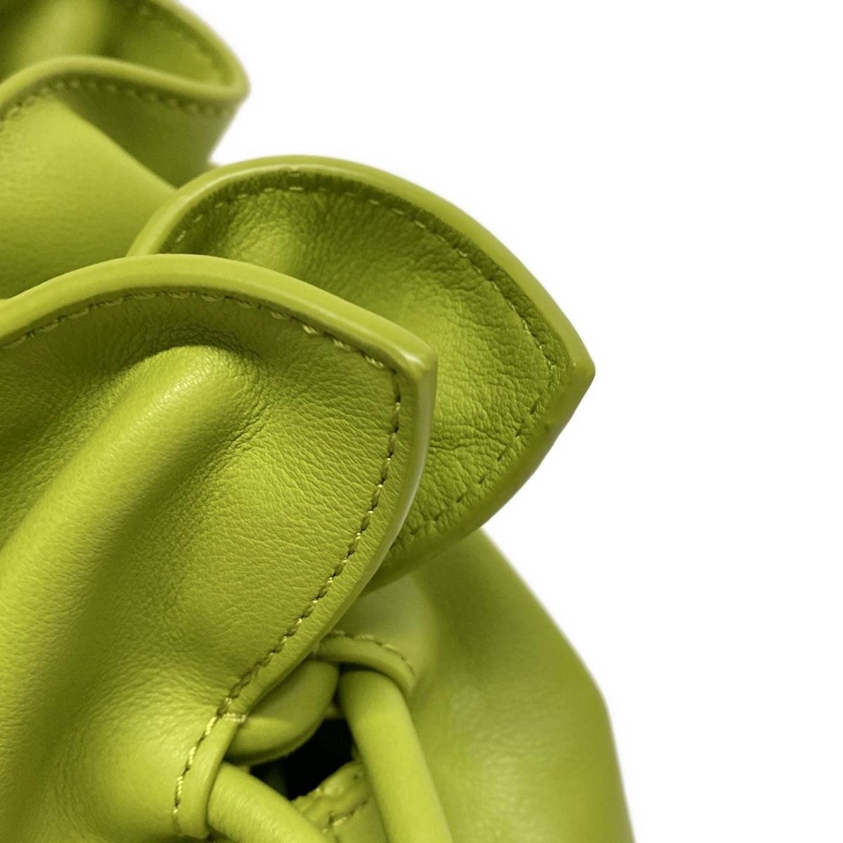 ライトグリーン