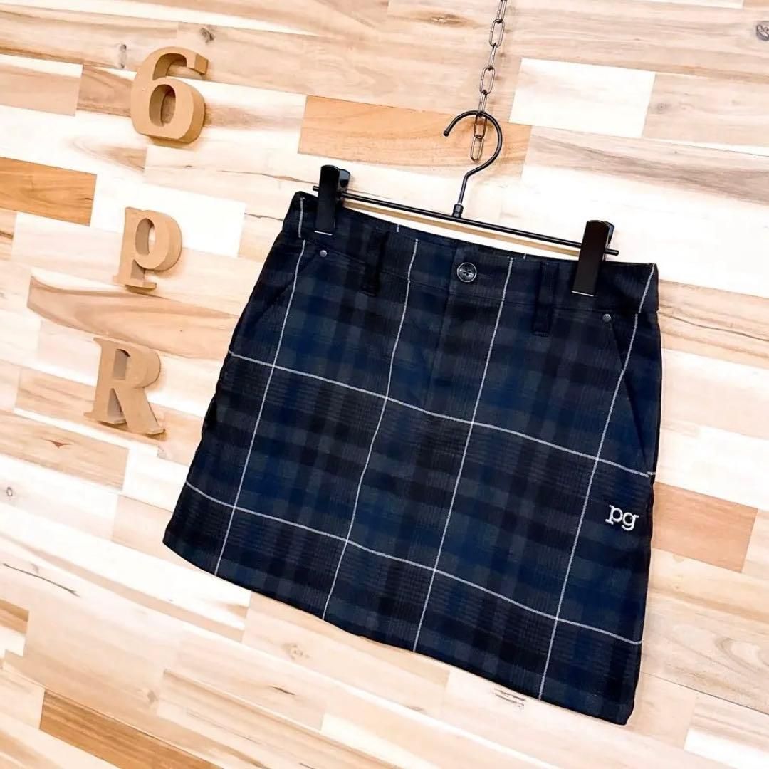 【パーリーゲイツ】レイヤード チェック柄 ゴルフ スカート ストレッチ 黒×紺 パーリーゲイツ】レイヤード チェック柄 ゴルフ スカート ストレッチ 黒×紺