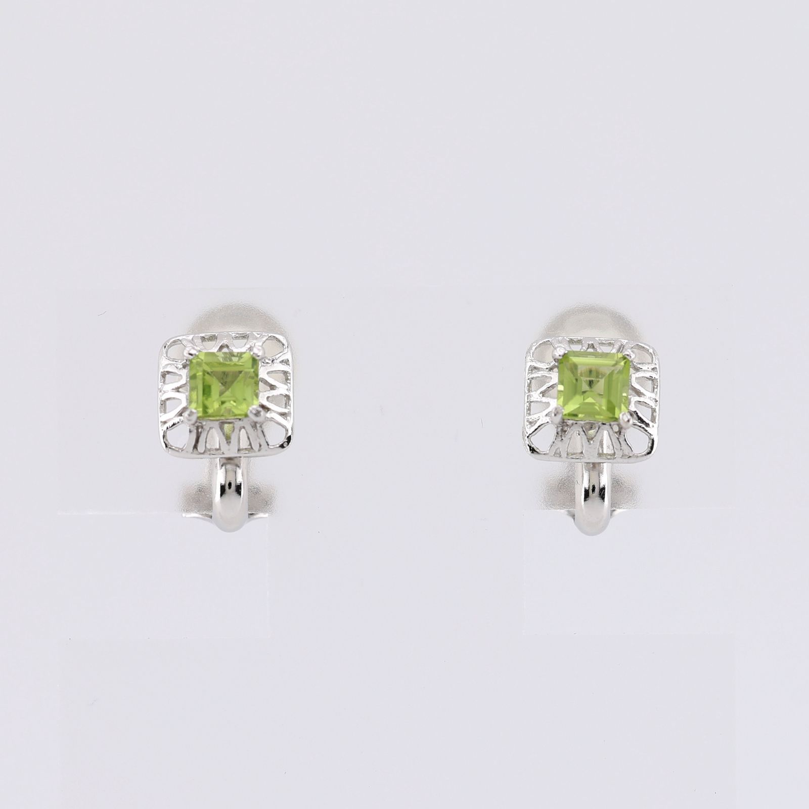 参考定価43 700円