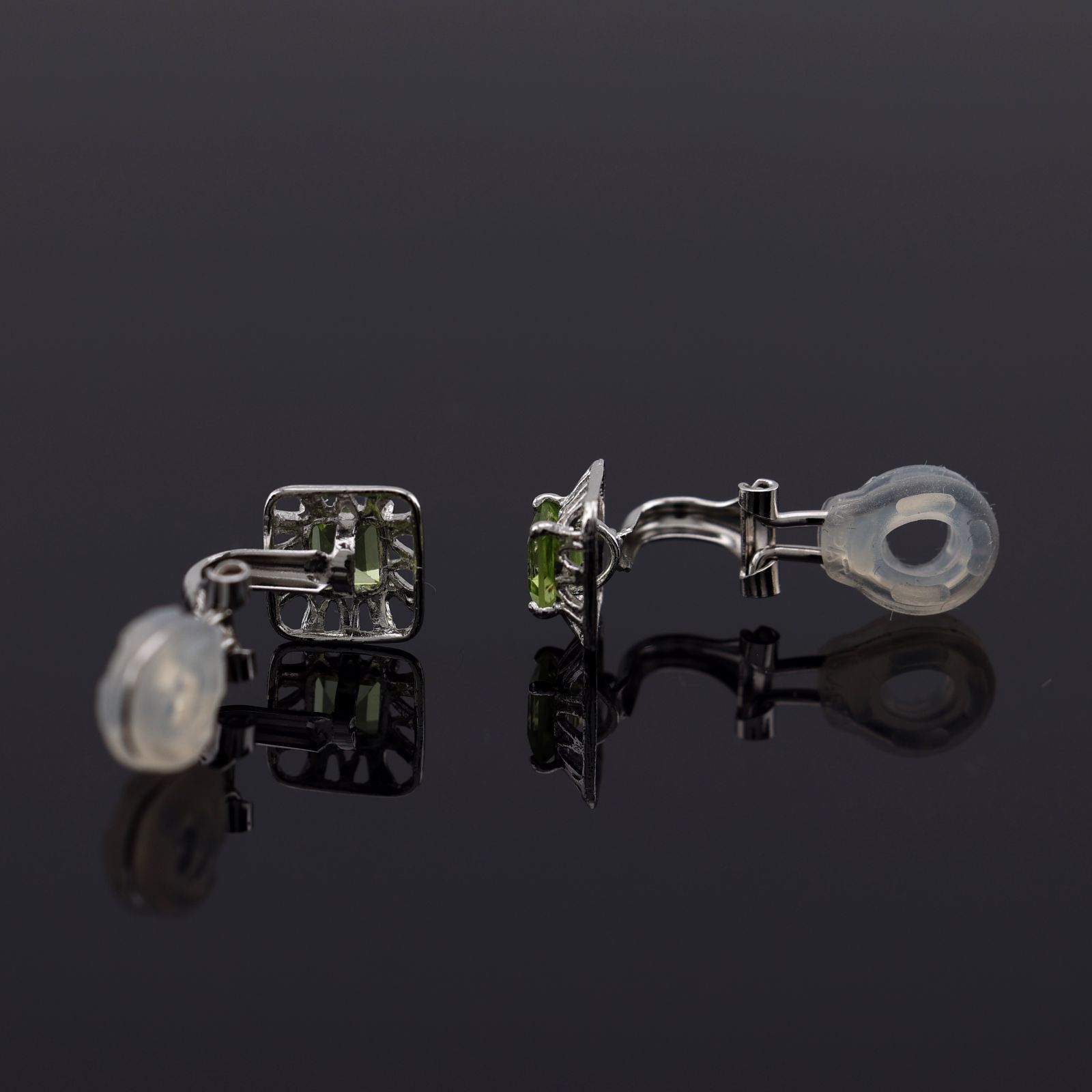 ホワイトゴールド