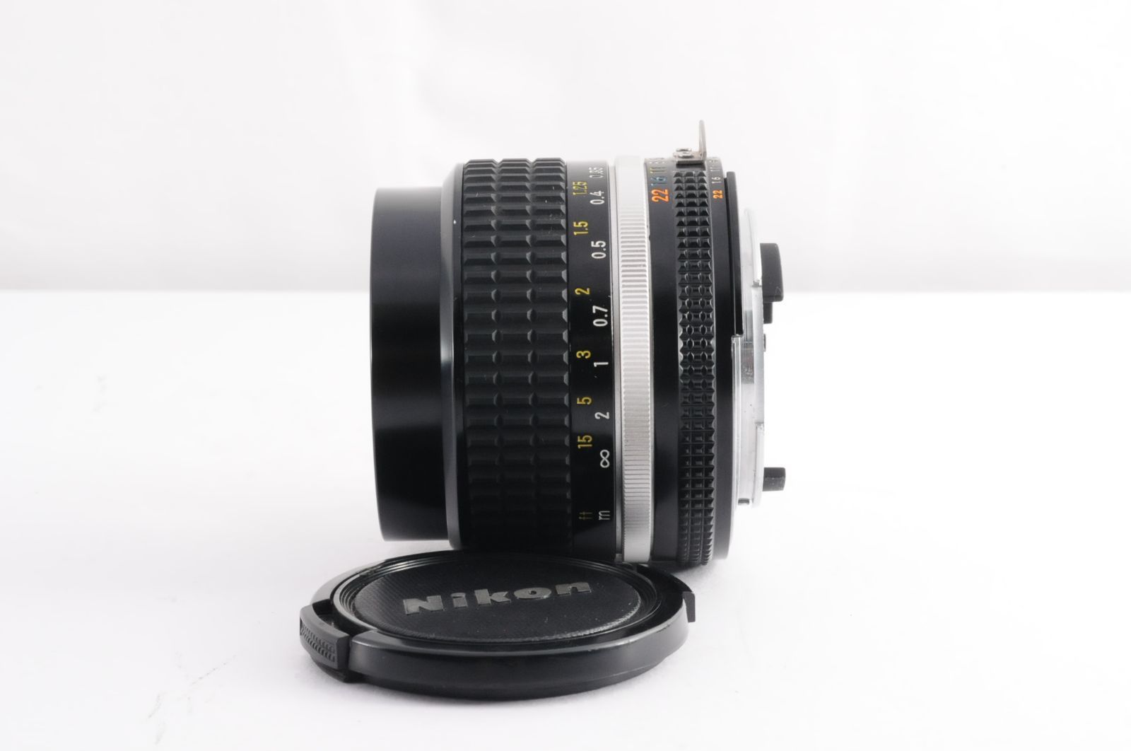  ニコン Nikon Ais Ai s NIKKOR 35 mm F 2 8 1 MF マニュアル カメラレンズ 536931 レンズ(単焦点) カメラ
