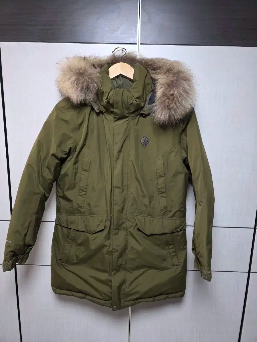 コーロンスポーツ グースダウン オリーブ色 レディース ダウン サイズ 100