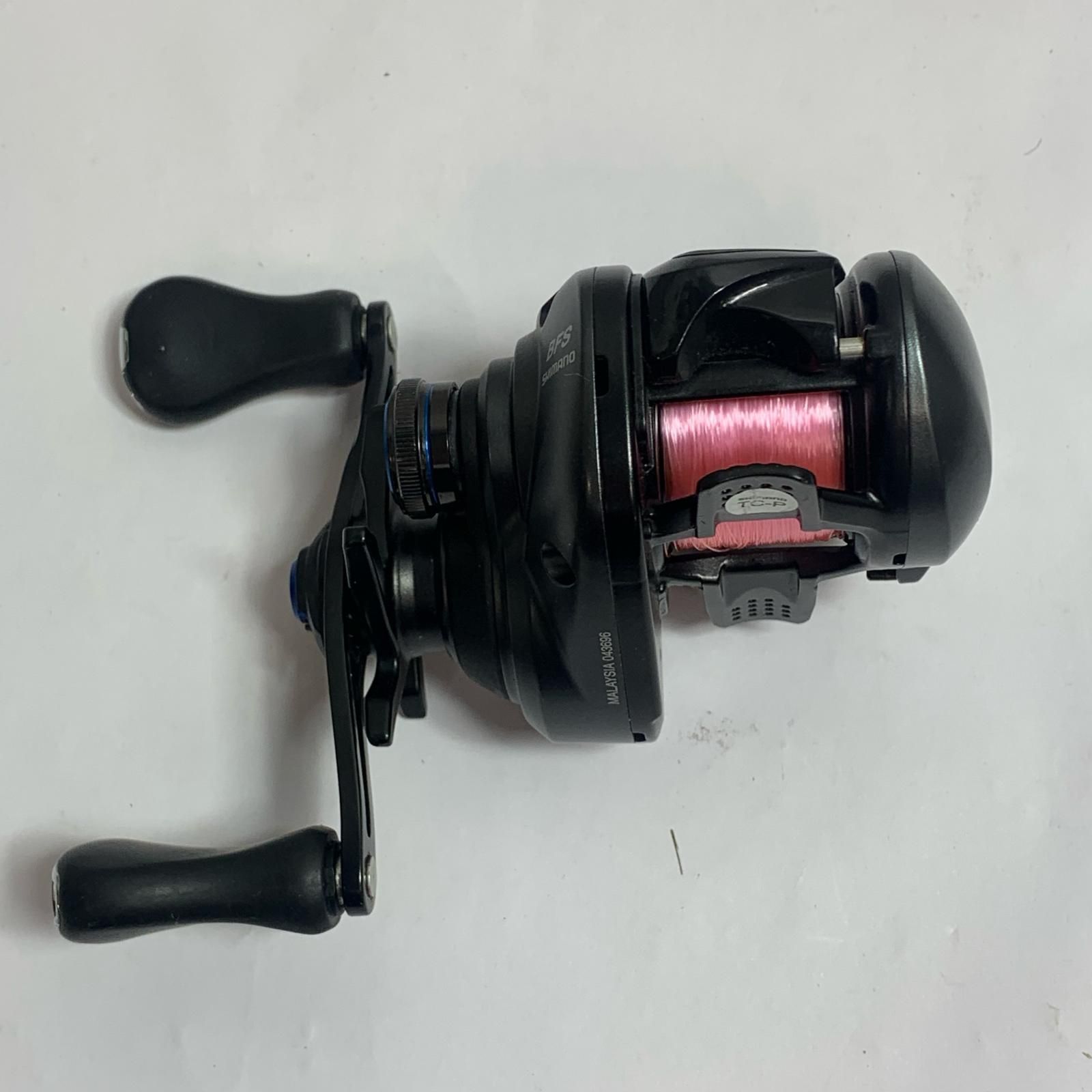 ベイトリール 043696