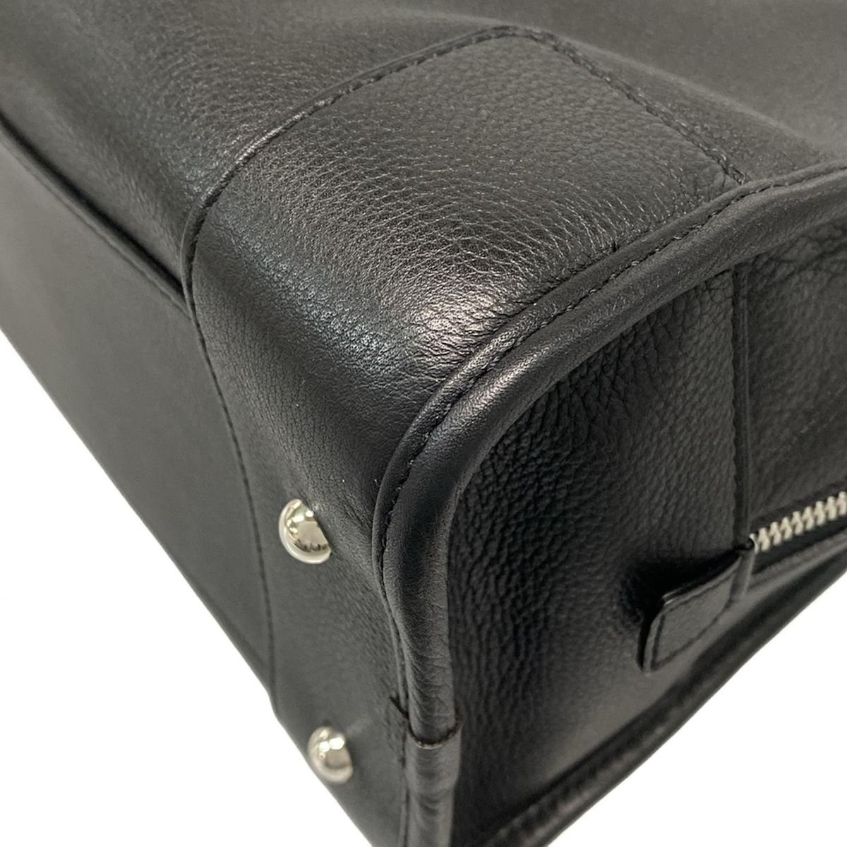 LOEWE(ロエベ) ハンドバッグ美品 アマソナ28 黒 レザー - メルカリ