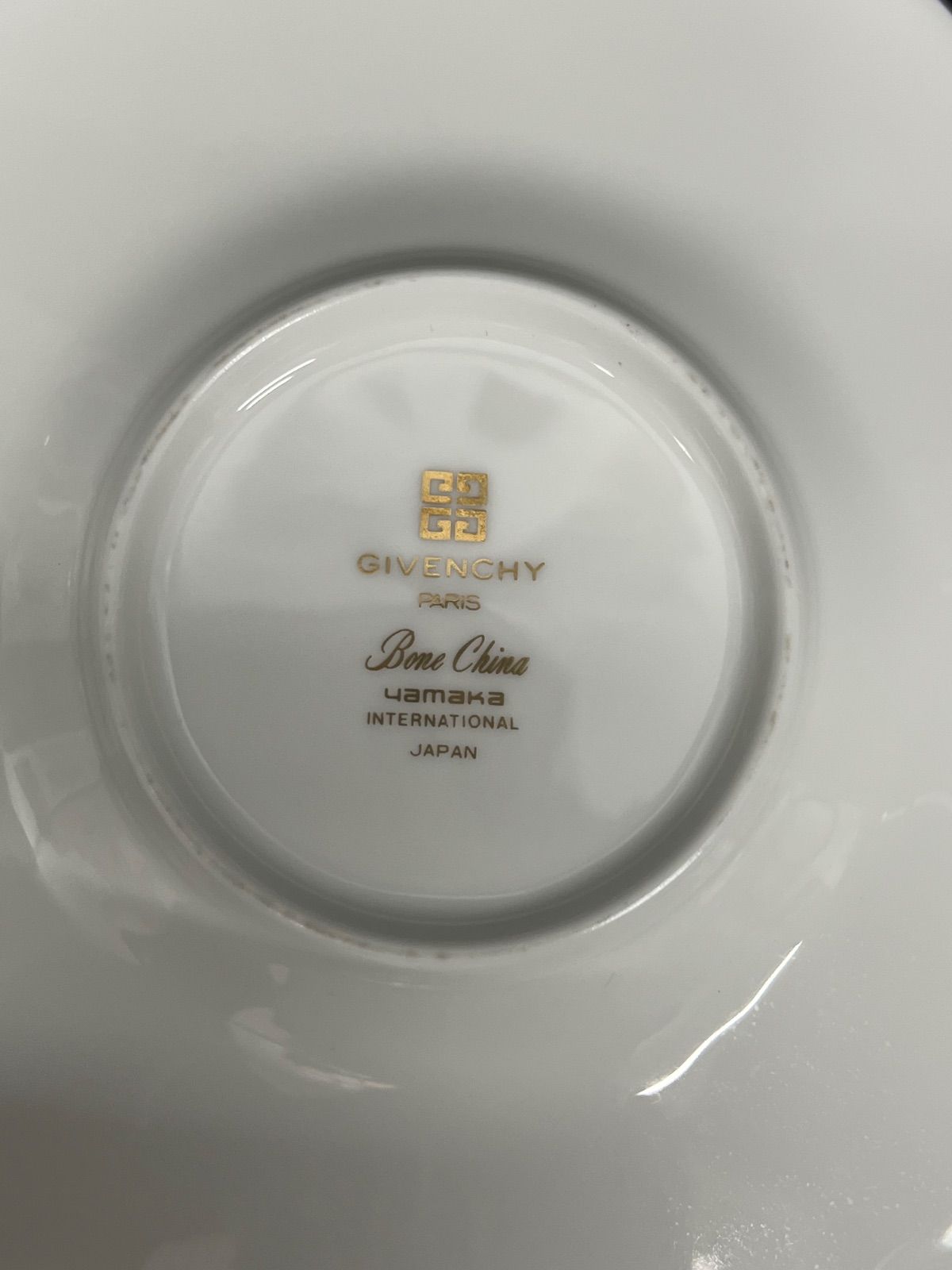 カップ-ソーサー GIVENCHY