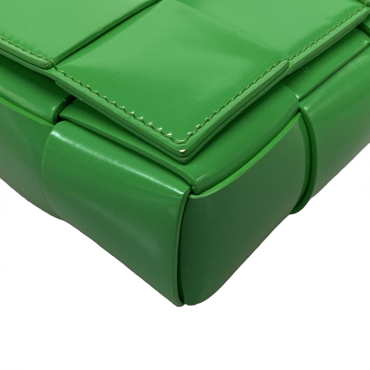 ボッテガヴェネタ カセット ショルダーバッグ レザー グリーン ボッテガヴェネタ ショルダーバッグ カセット グリーン レディース