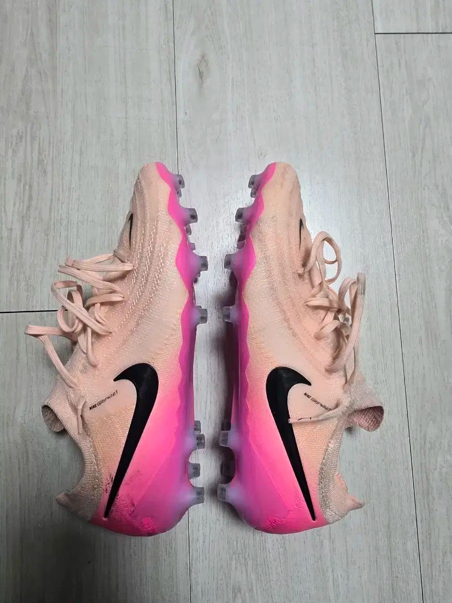 ナイキ ファントムGX2 AG 265