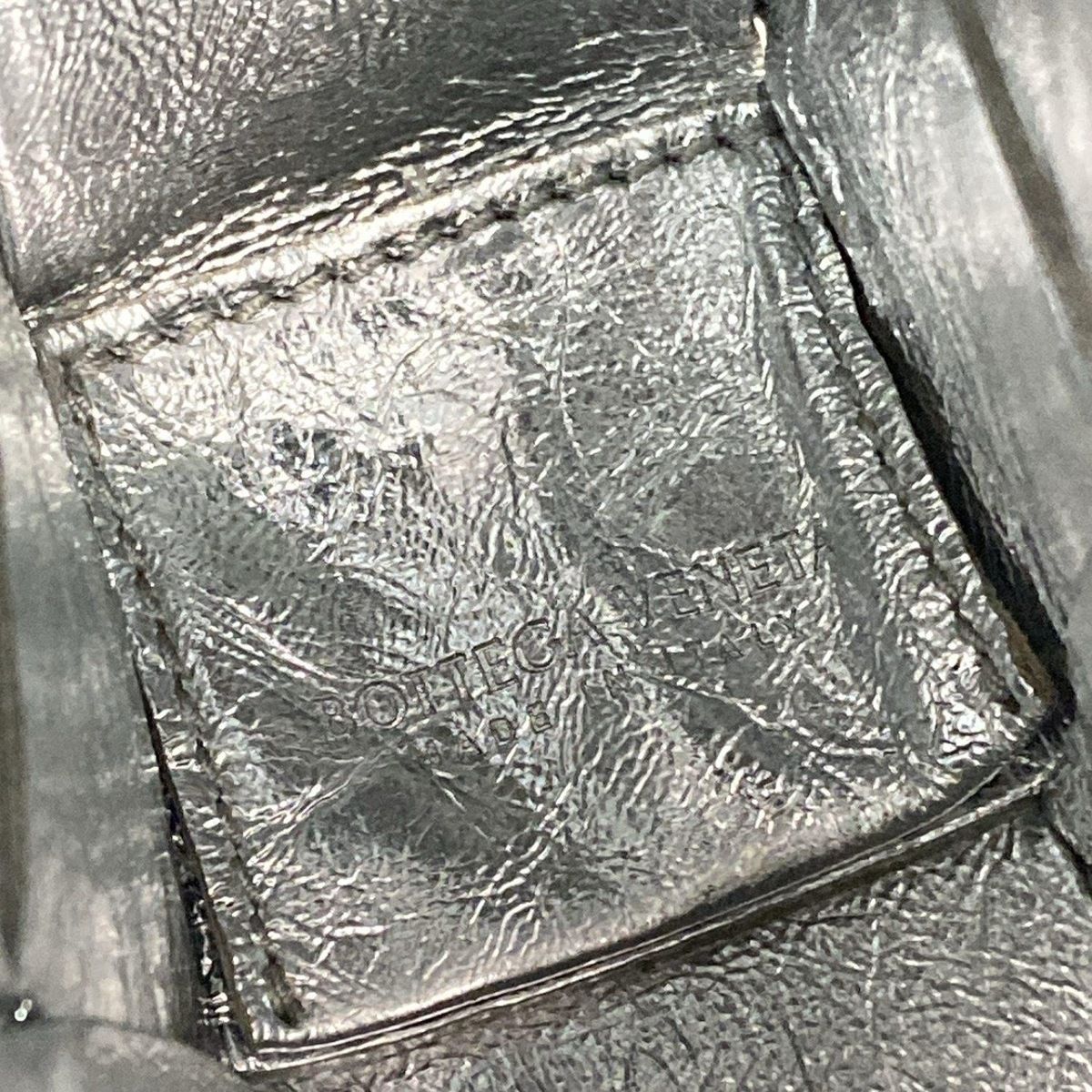 シルバー レザー