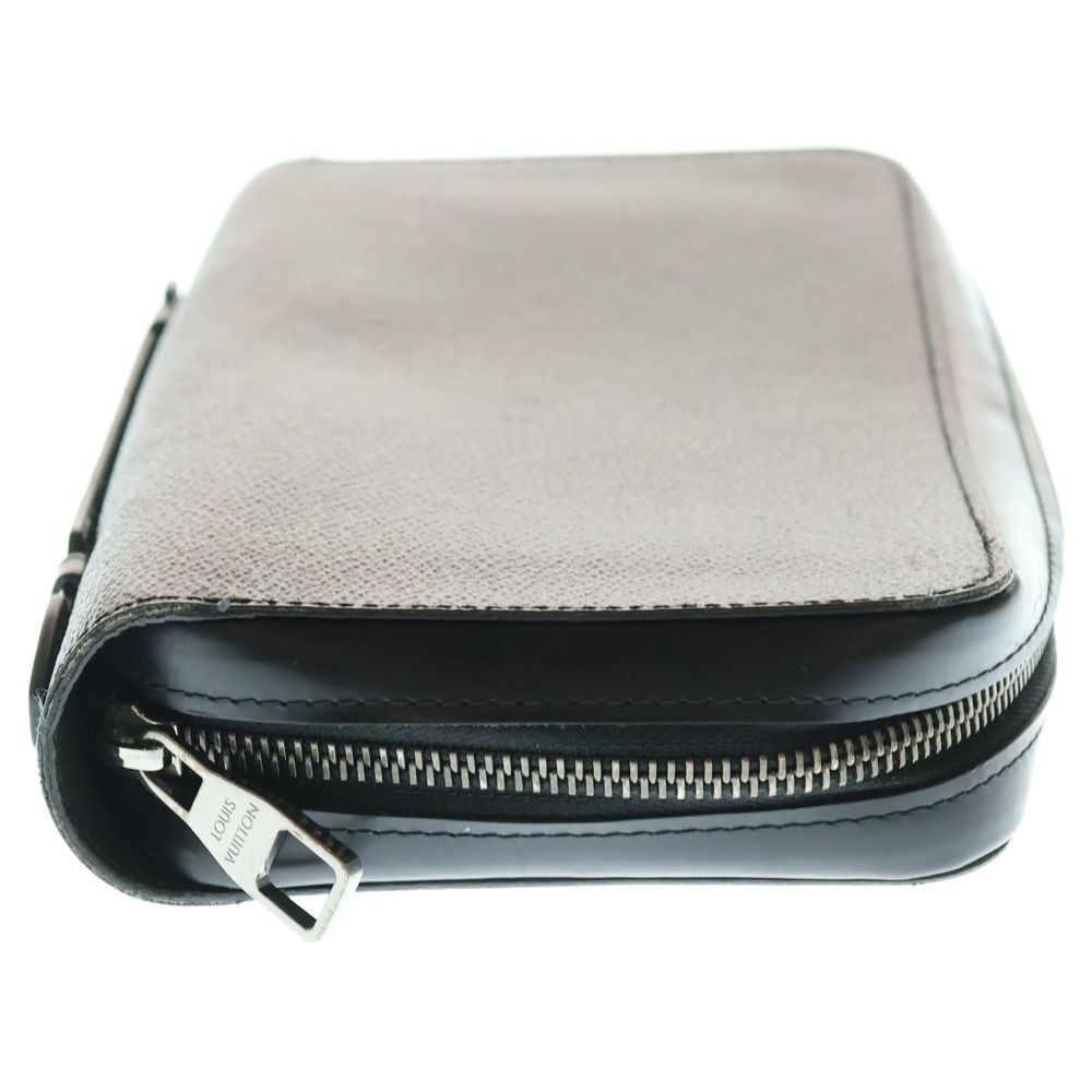 ラウンドジップ長財布