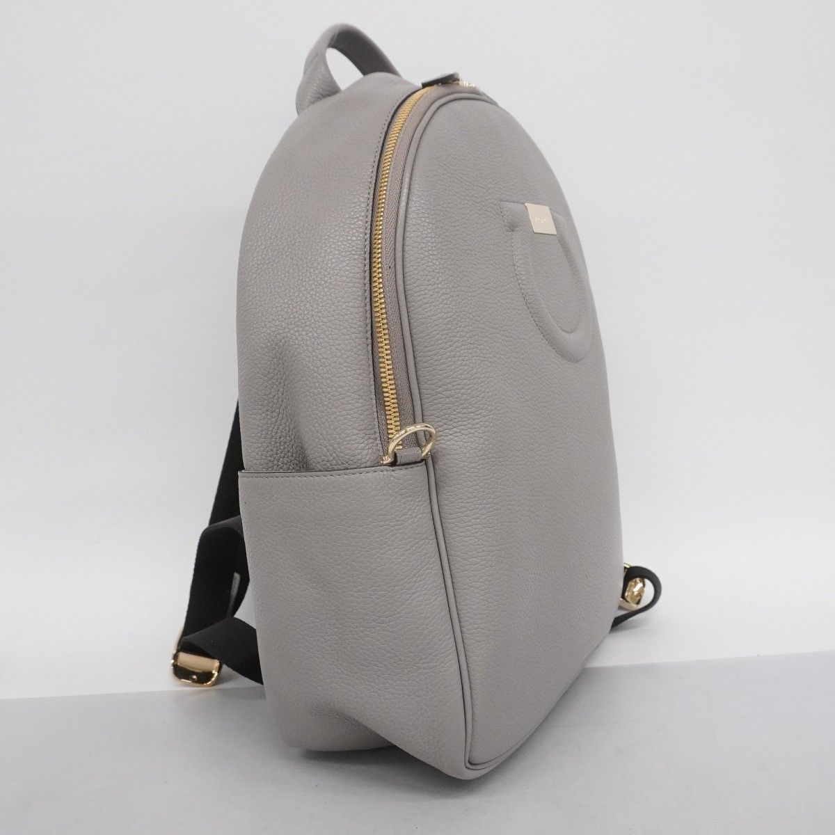 5oc1926 サルヴァトーレフェラガモ リュック デイパック ガンチーニ レザー グレー シャンパンゴールド金具 レディース