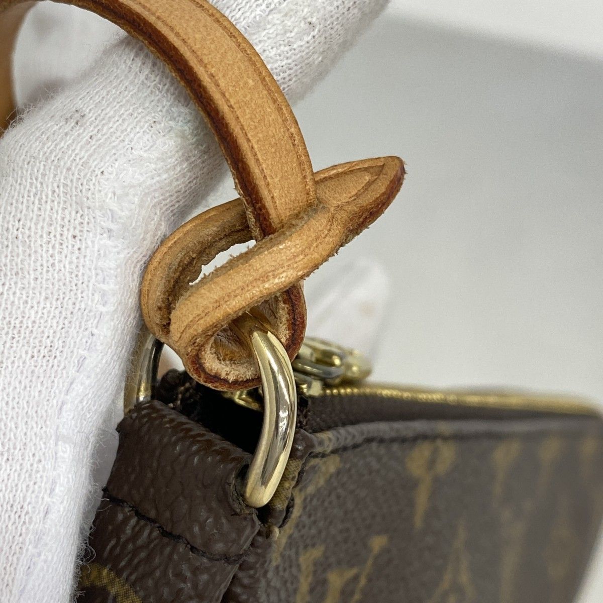 ルイヴィトン ポーチ