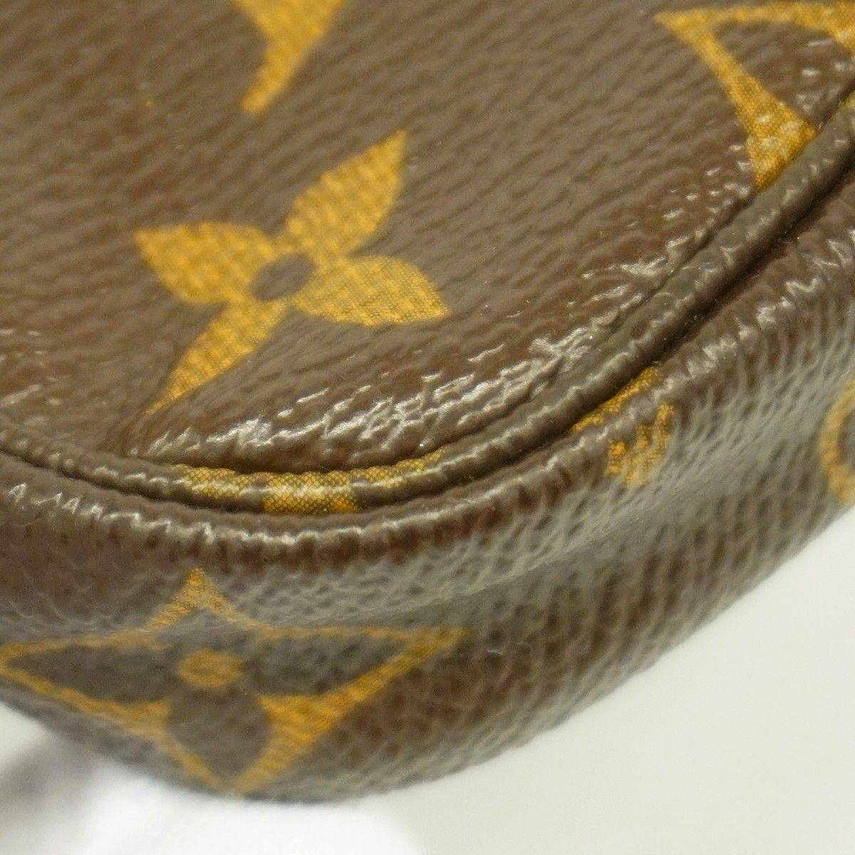 モノグラム ミニポシェットアクセソワールT-B