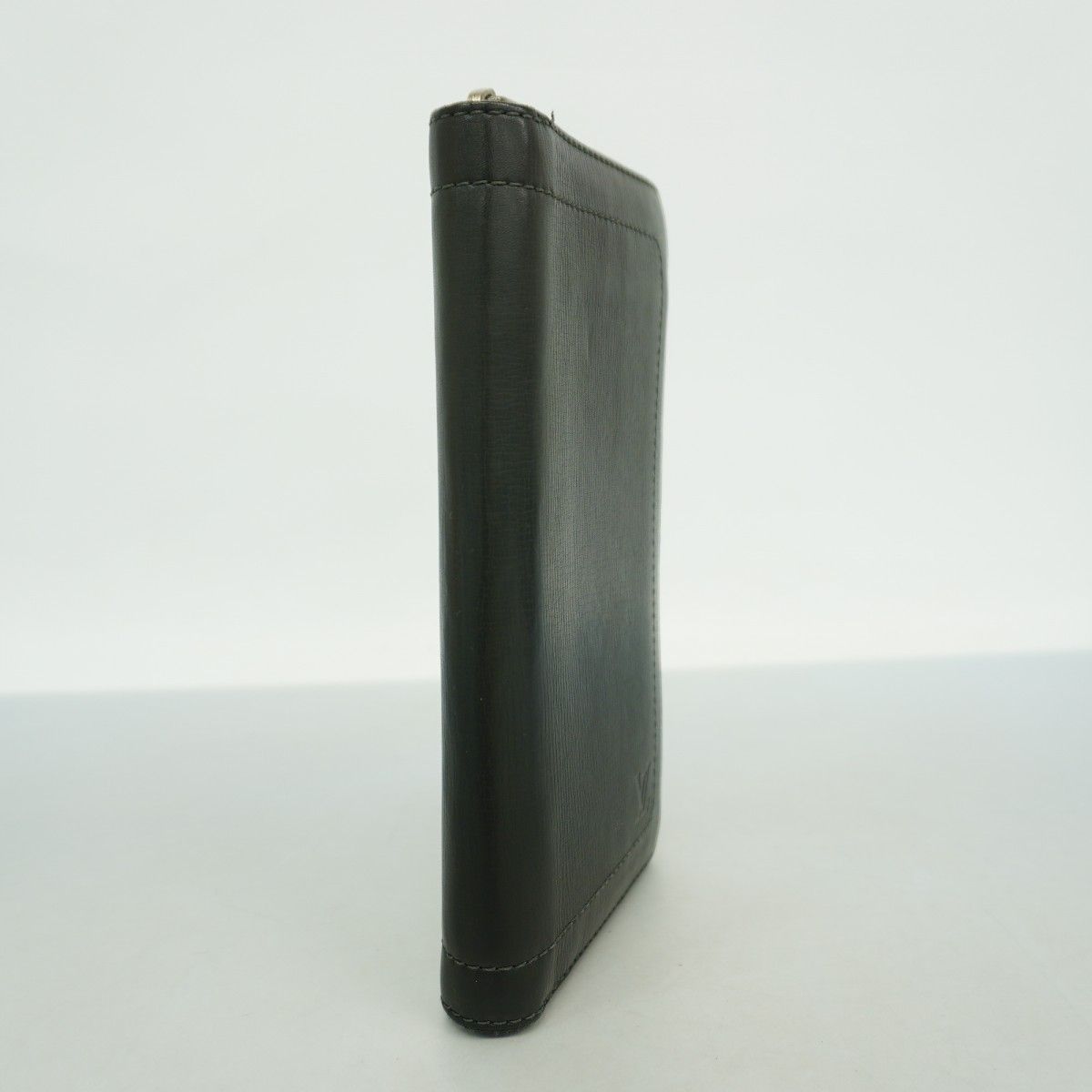 5oc2203 ルイヴィトン 長財布 ユタ ジッピーオーガナイザー M97026 バサルト メンズ