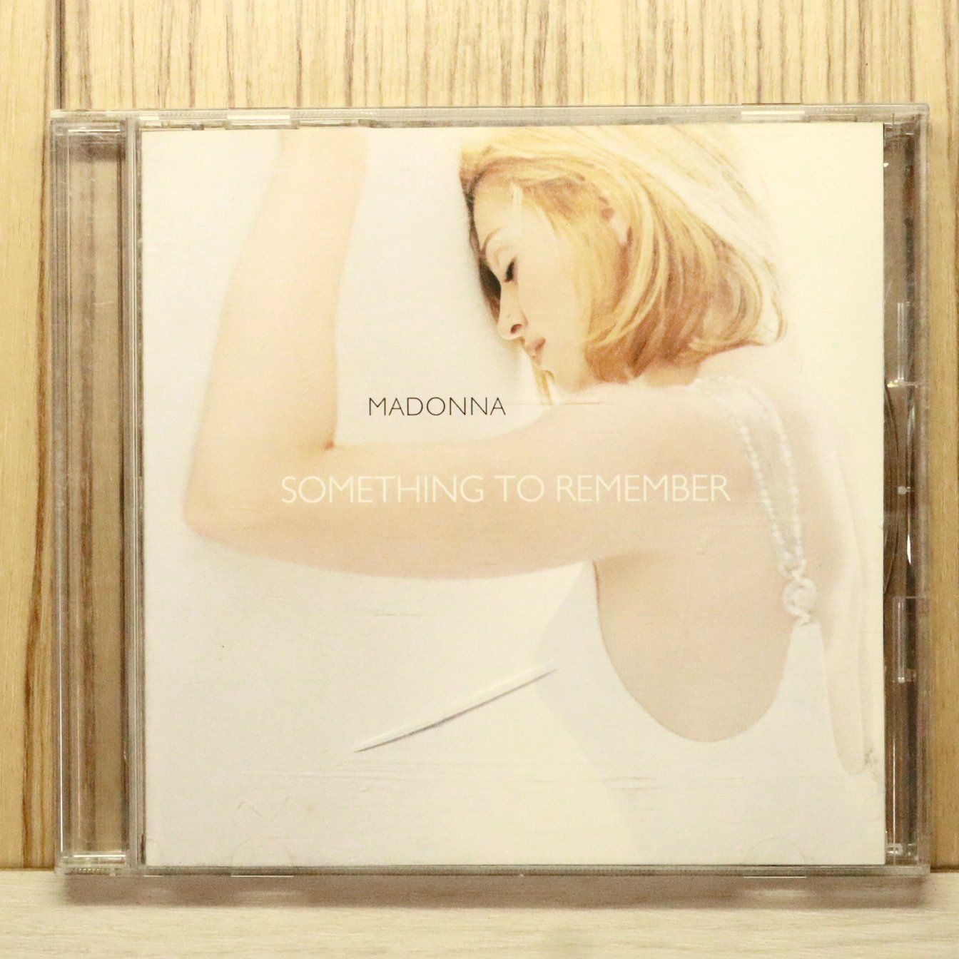 国内盤CD☆マドンナ/Madonna□ Something To Remember 【WPCR555