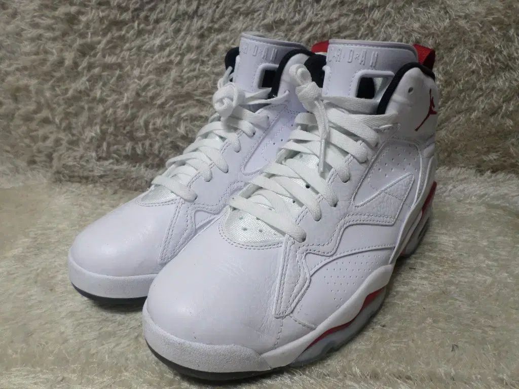 270 NIKE ジョーダン ジャンプマン mvp スタジャン バスケシューズ スニーカー 靴