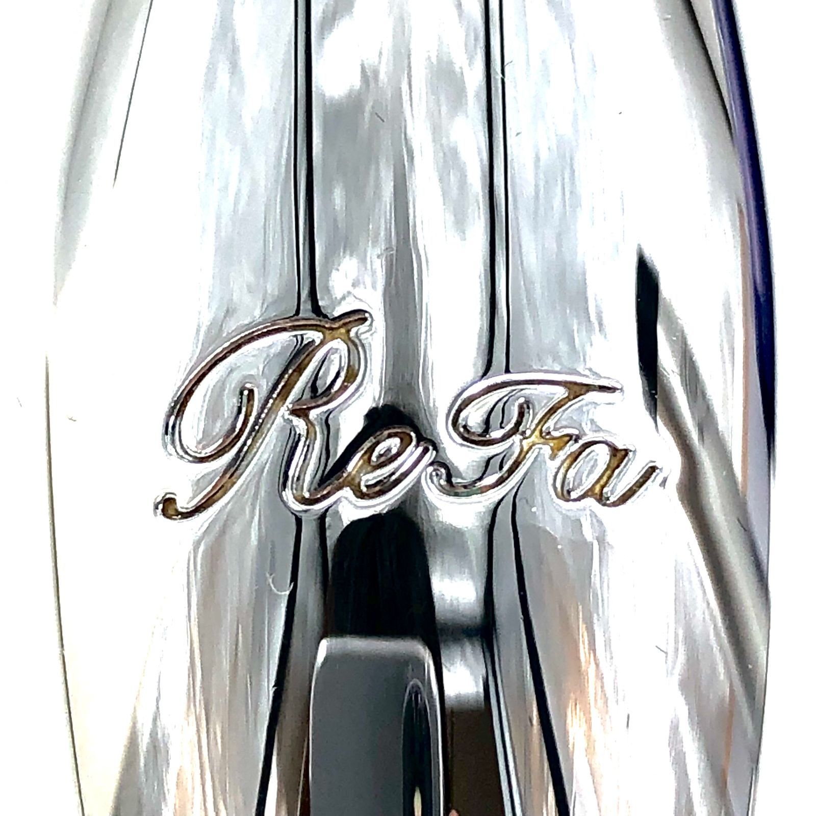 ReFa CARAT　正規品 ReFa 【即日発送！本日限定！※特別価格 残り1点・新品・MTG国内正規品