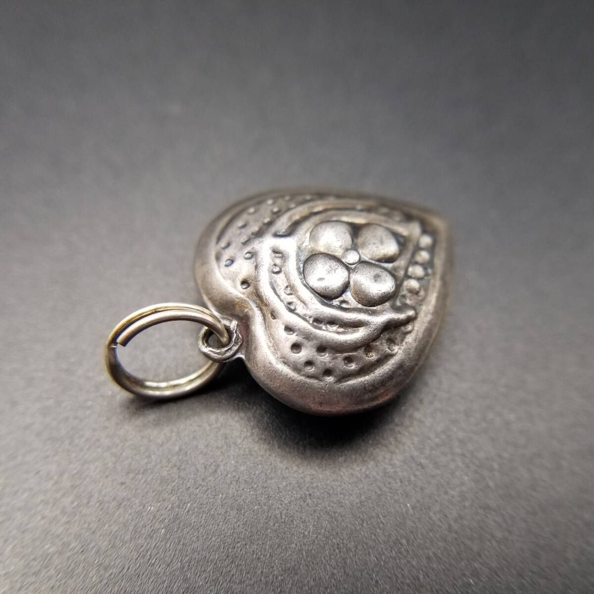 ホースシュー 小花